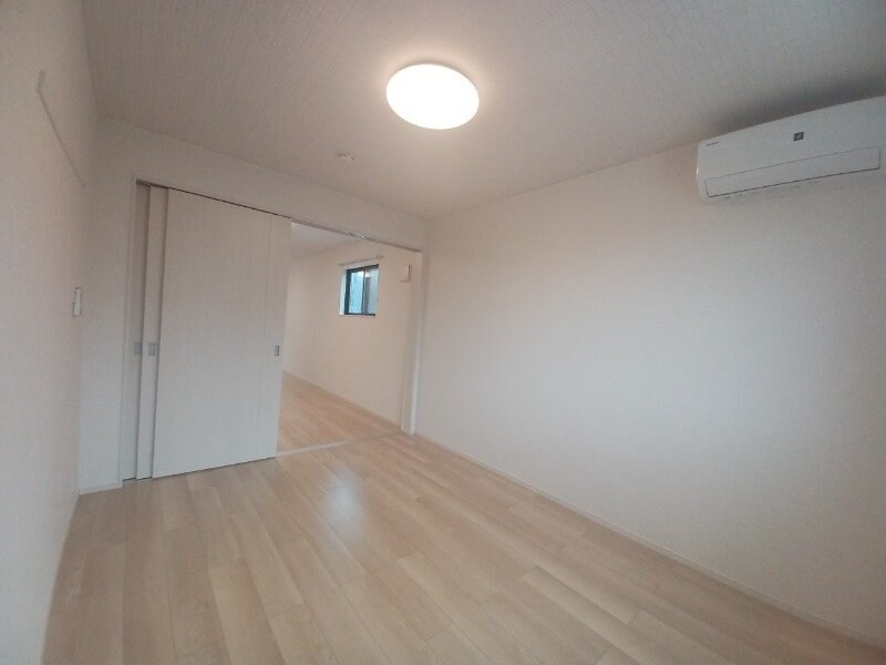  メゾン　ドゥ　エスポアール　Ⅲ