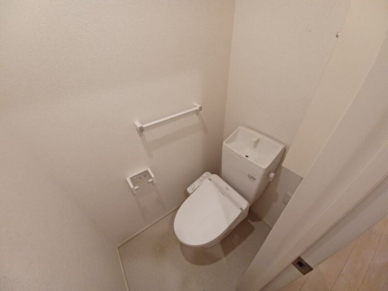 同型参考写真です。 クレール　フォンテーヌ