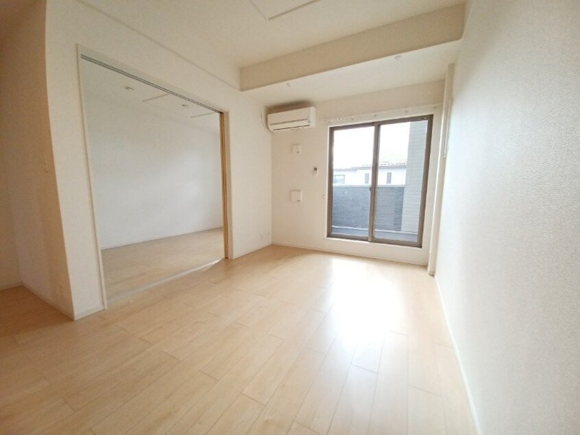 同型参考写真です。 クレール　フォンテーヌ