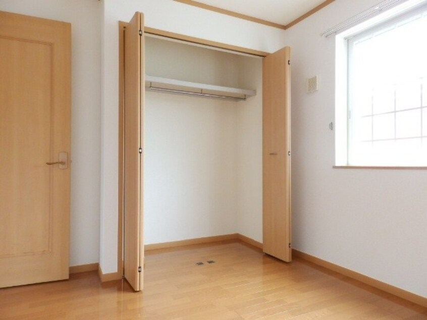 別部屋参考写真です シュープリーム　Ｂ棟