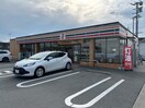セブンイレブン松阪中道町店(コンビニ)まで414m シュープリーム　Ｂ棟