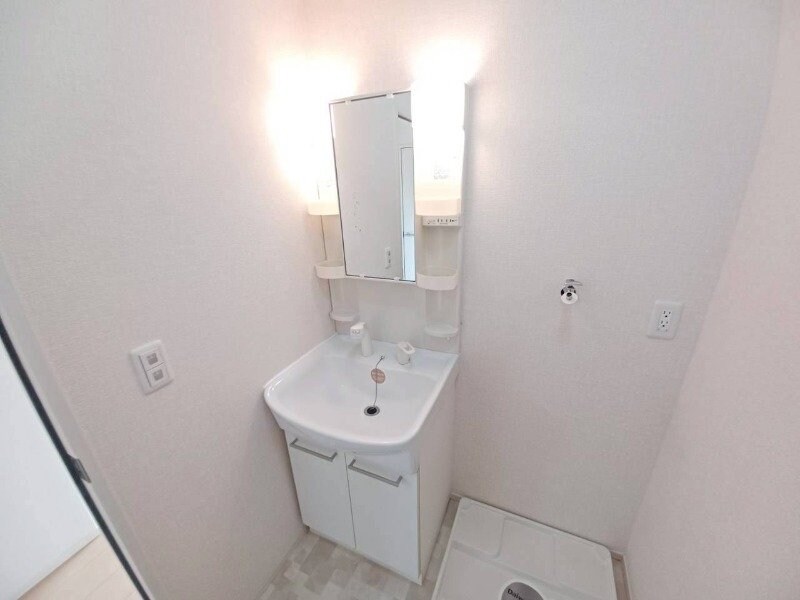  サンライズヒルズ　D棟