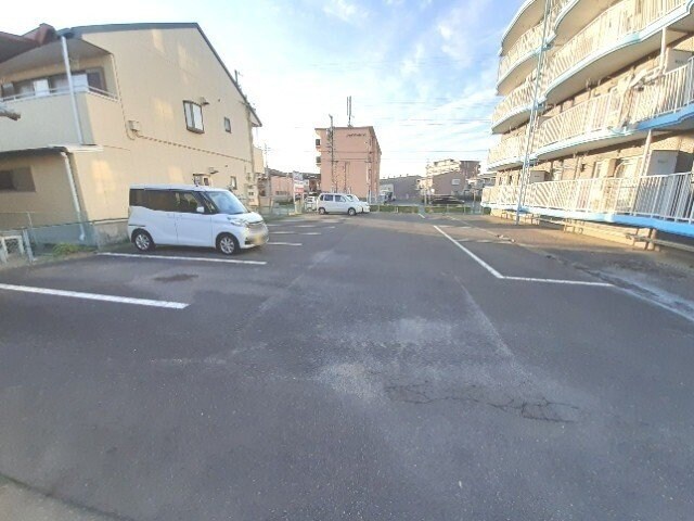  射場コーポ　D棟