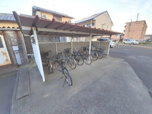  射場コーポ　D棟