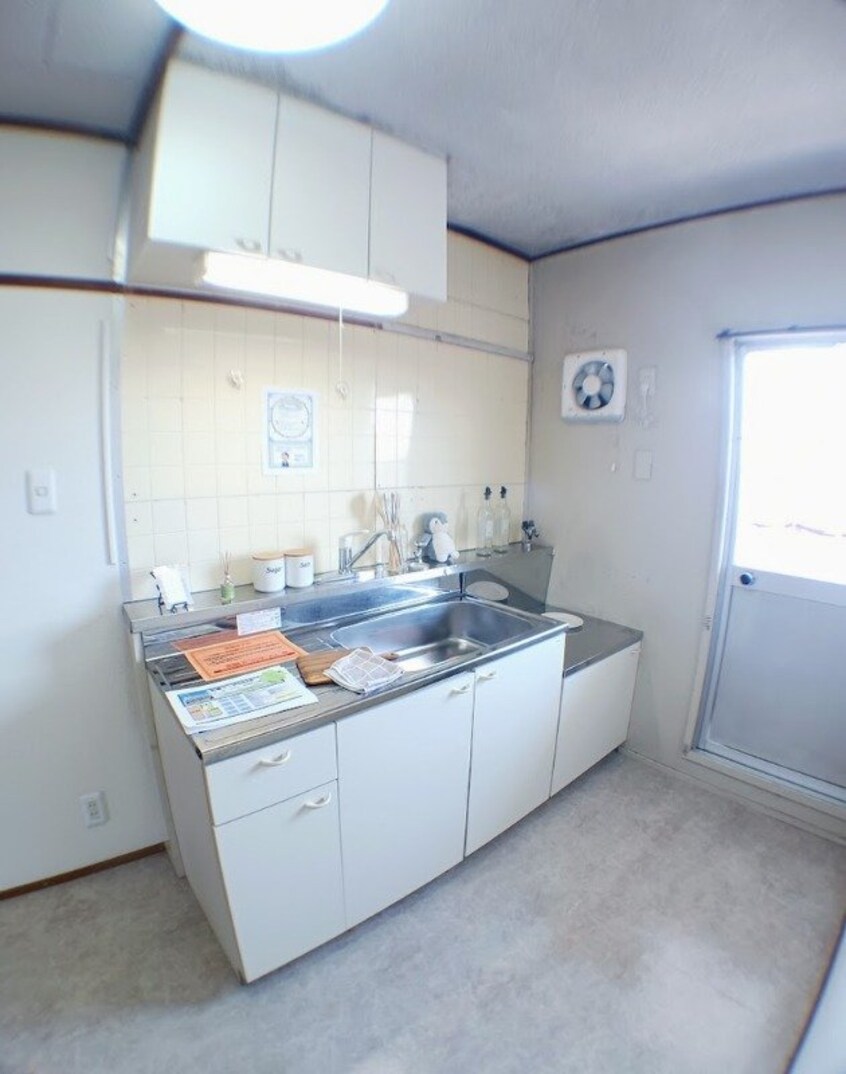  射場コーポ　D棟