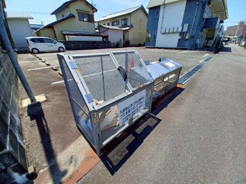  アップルハイツ