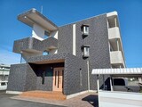プリマベーラ．