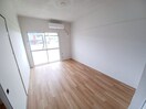 ※同物件別部屋のお写真です。 ヴィラナリー津　A棟