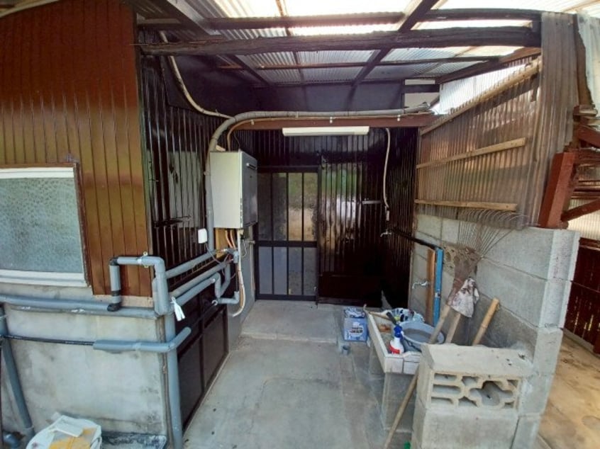 白山町南家城平屋