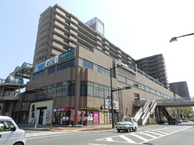 津市役所久居庁舎(役所)まで1013m アンジュール川方