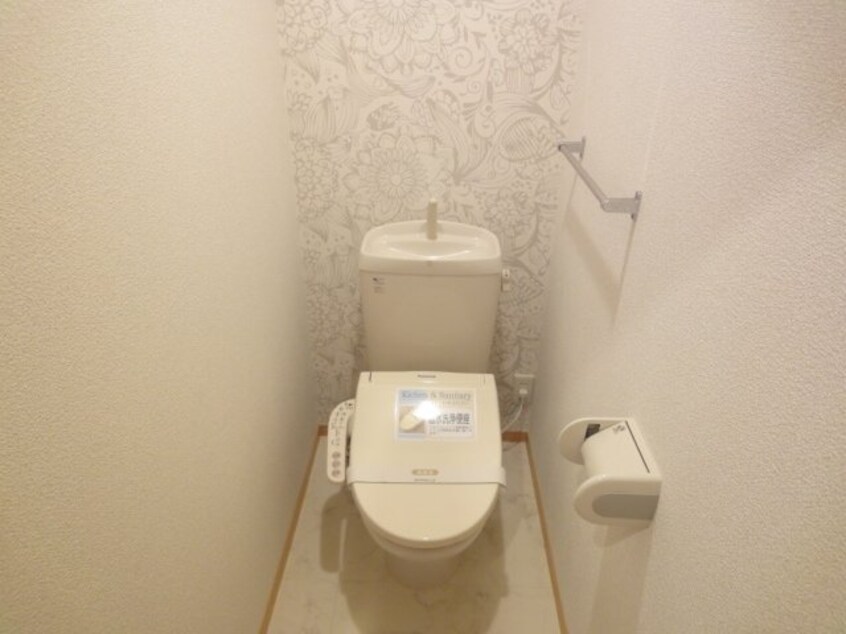 同建物の反転写真 ブラン・ブルー　Ａ