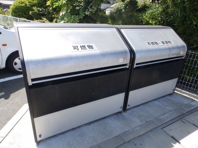  クレセント
