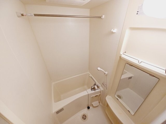 同物件別室の画像です アドラーブル