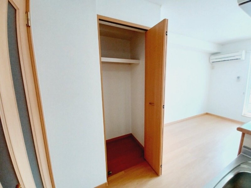 同型反転参考写真 アイ　ファイン　Ａ棟
