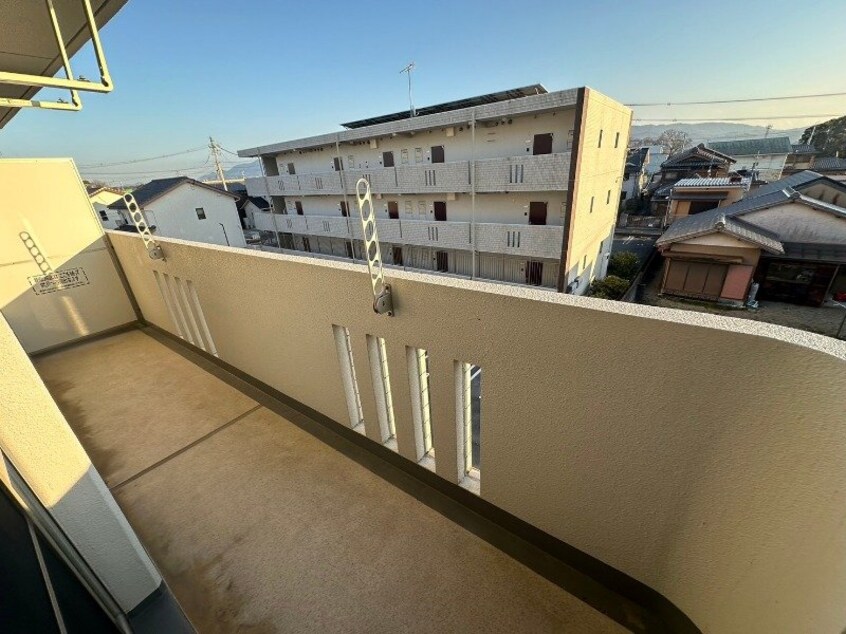 類似モデル ラフィーネ