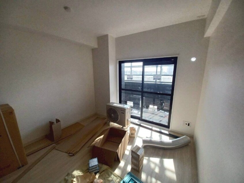 号室違いのお写真になります。 ラフィーネ