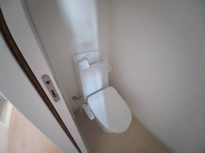 号室違いのお写真になります。 ラフィーネ