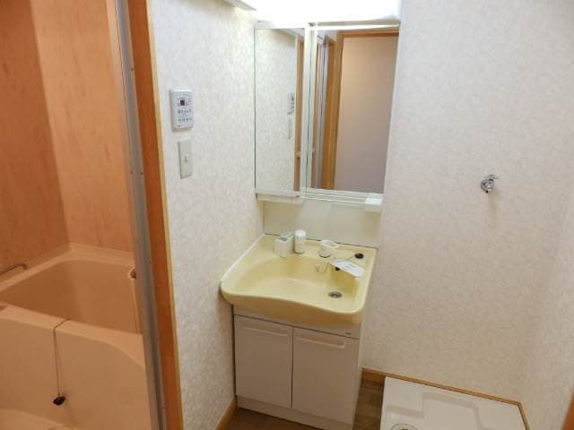 人気の独立洗面台 中川ファーストマンションⅥ