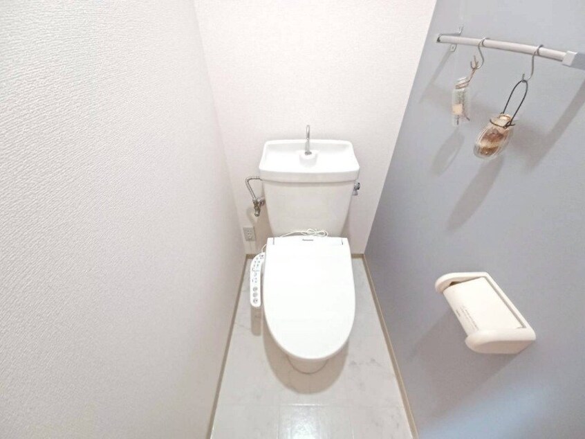  メゾンベルシャンテ　A