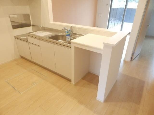 同型部屋写真です。 ランドマーク　０８２６　Ⅰ