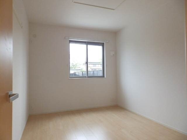 同型部屋写真です。 ランドマーク　０８２６　Ⅰ