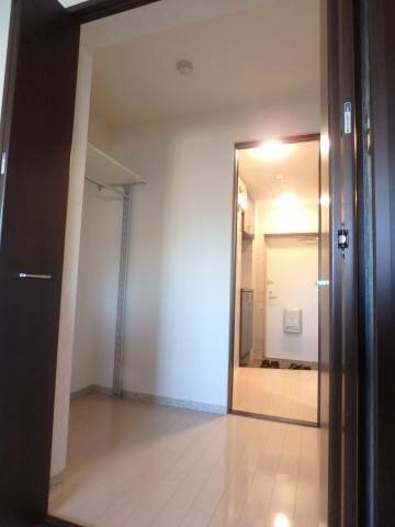 ウォークスルークローゼット リジェール21