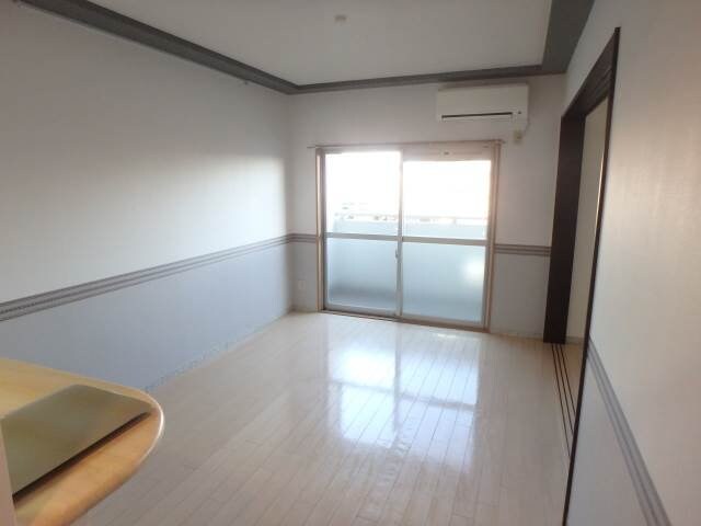 明るいリビング リジェール21