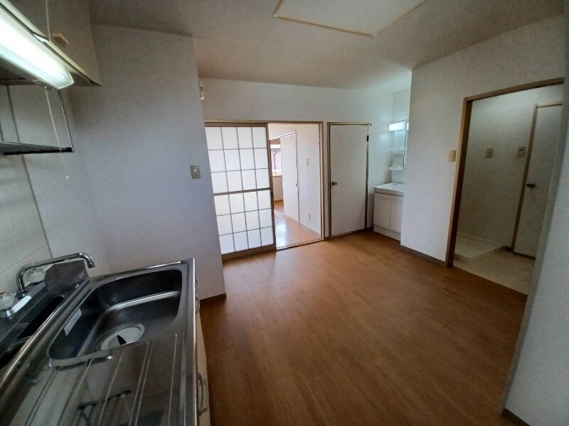 別部屋反転タイプ写真です エクセルハイム　Ａ棟