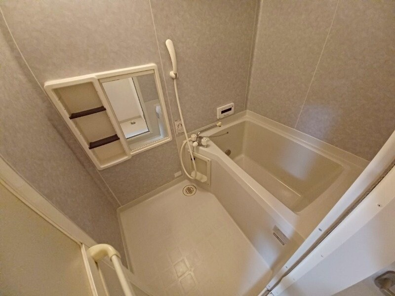  セゾンクレールＢ