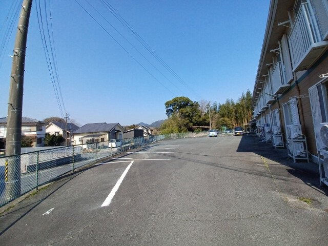  フォレスタ伊勢