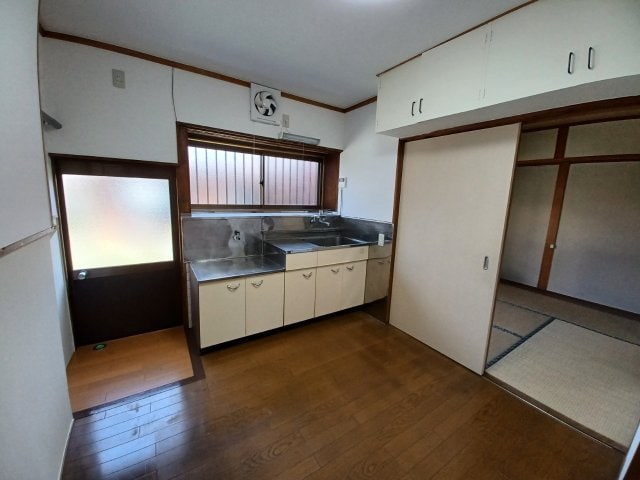  大世古4丁目借家