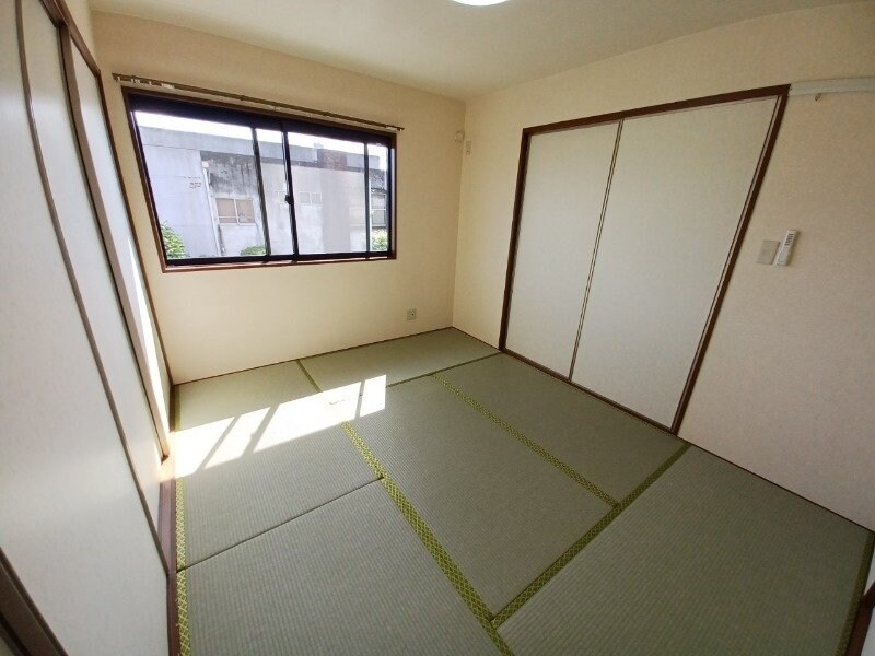 同型タイプ画像 コーポフェニックス　D