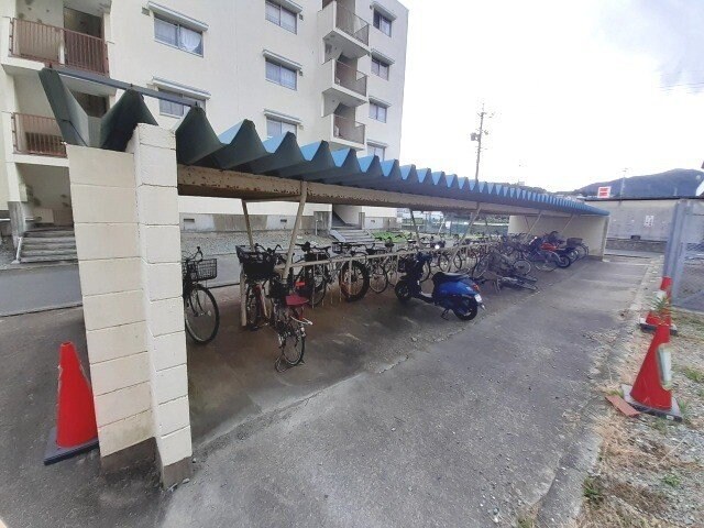  ビレッジハウス安楽島２号棟