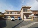 岡電荘の外観