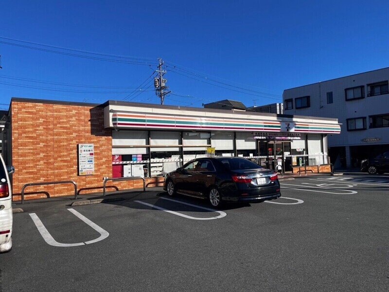 セブンイレブン伊勢市曽祢2丁目店(コンビニ)まで1129m ルナピーノⅡＢ棟