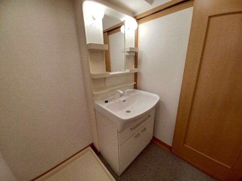 同型反転タイプの画像 サンヒルズ　Ｂ棟