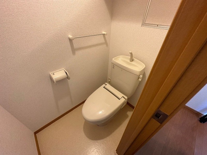 同型反転タイプの画像 サンヒルズ　Ｂ棟