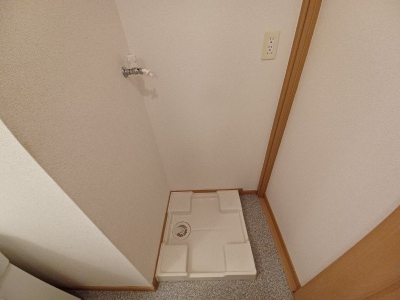 同型反転タイプのお写真です クローバー・エム