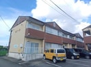 メゾンめばえＢ棟の外観