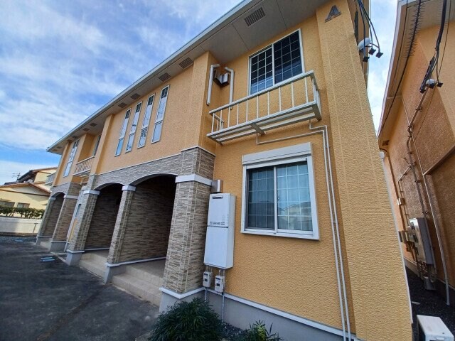  ラ・カンパーニャ　Ａ棟