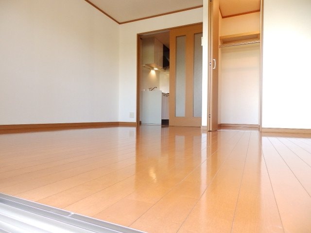  メゾンティアラ