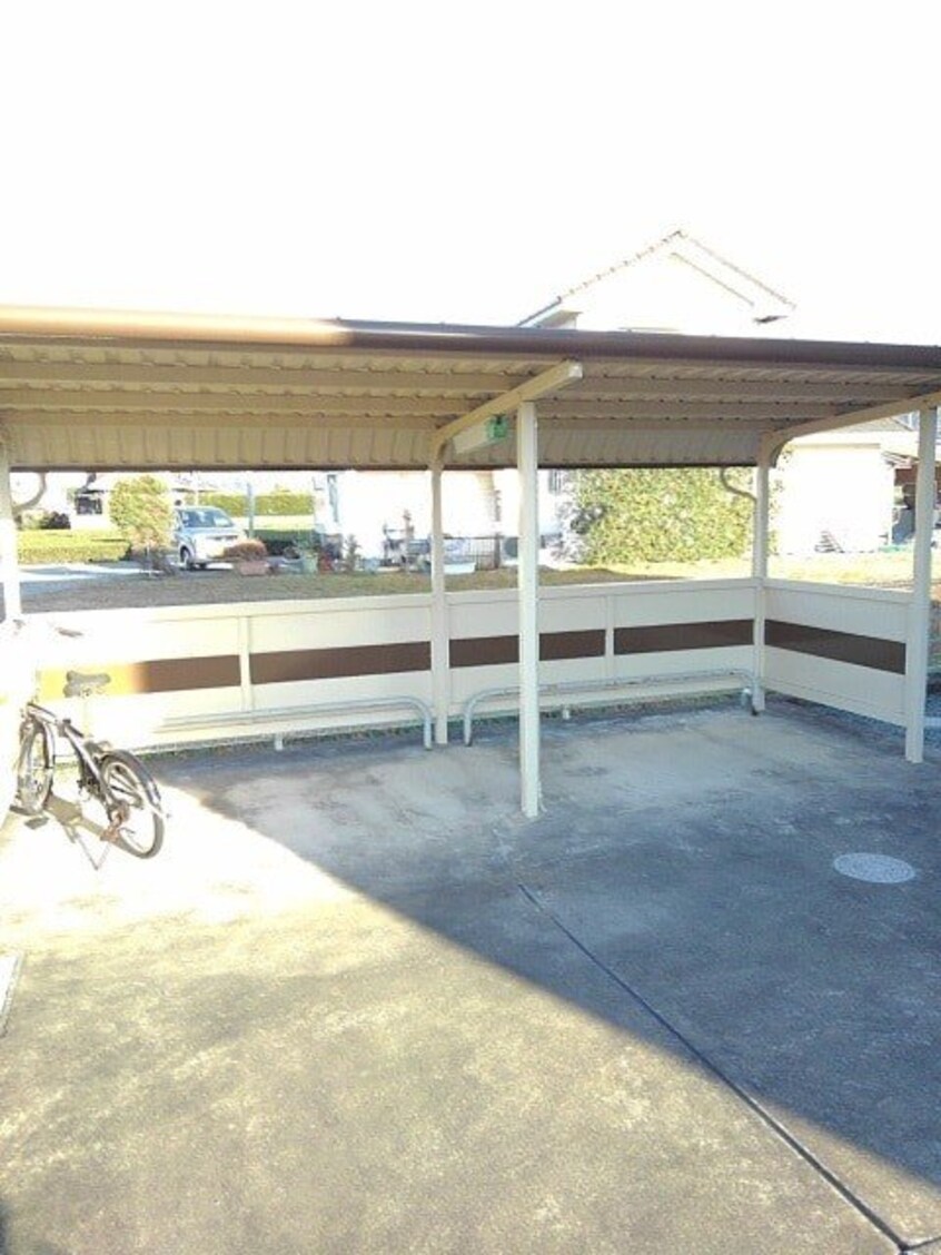  ヴェルデ・ルーチェ　Ｂ棟