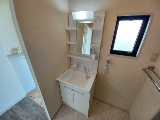 同型参考写真 コーポアリス　Ｂ