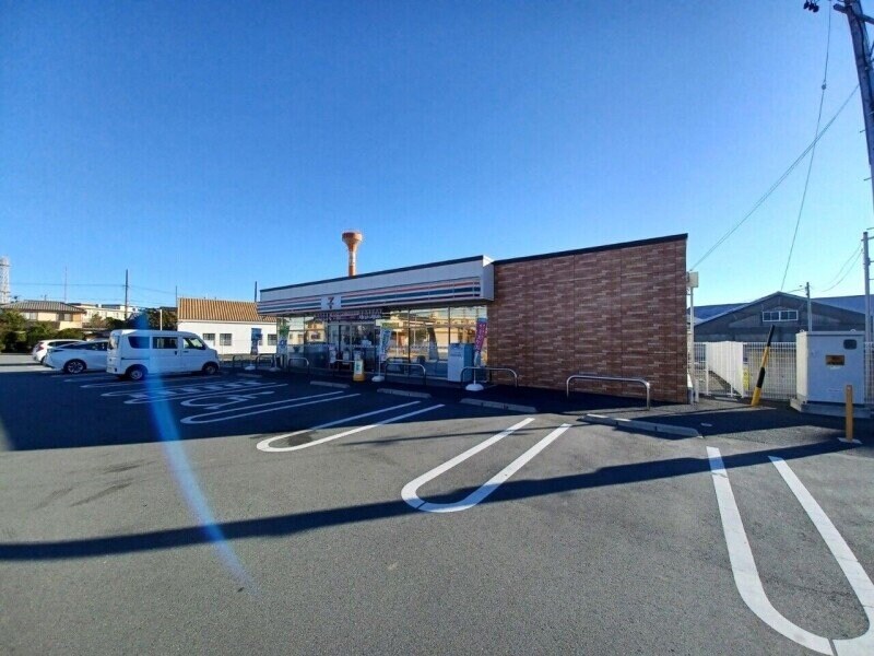 セブンイレブン伊勢市小俣町明野店(コンビニ)まで1041m リビングタウンいせ　Ｂ