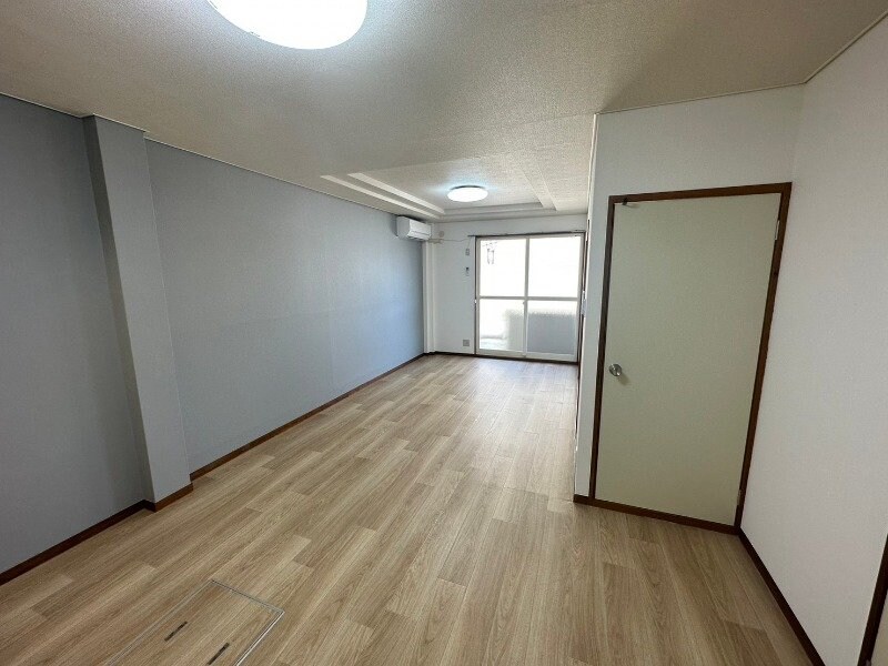 同型参考写真 クォリティーメゾンＢ棟