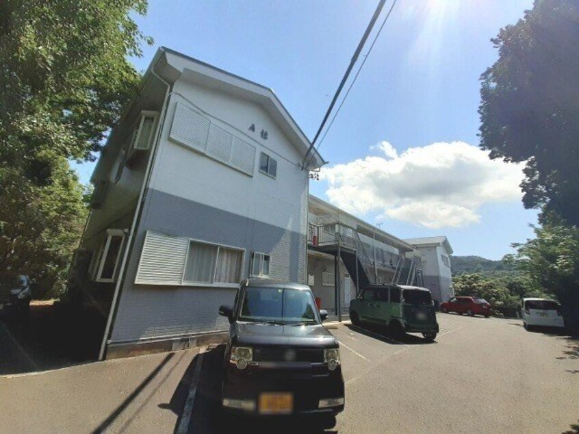  ヴィレッジ横山Ａ