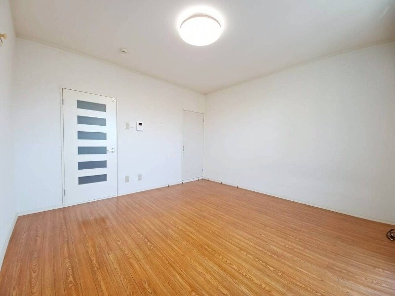  フォレスタ伊勢