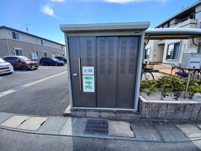  エスポワ　ドゥ　サントゥール