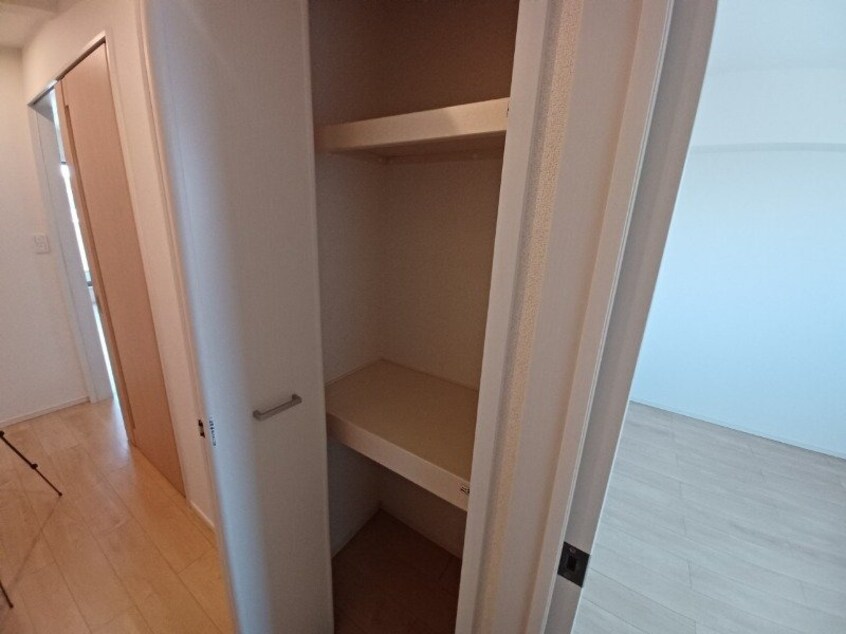 同型反転タイプのお写真です エスポワ　ドゥ　サントゥール