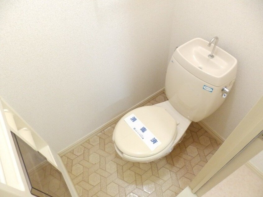 同物件別部屋のお写真です。 スパークシティ